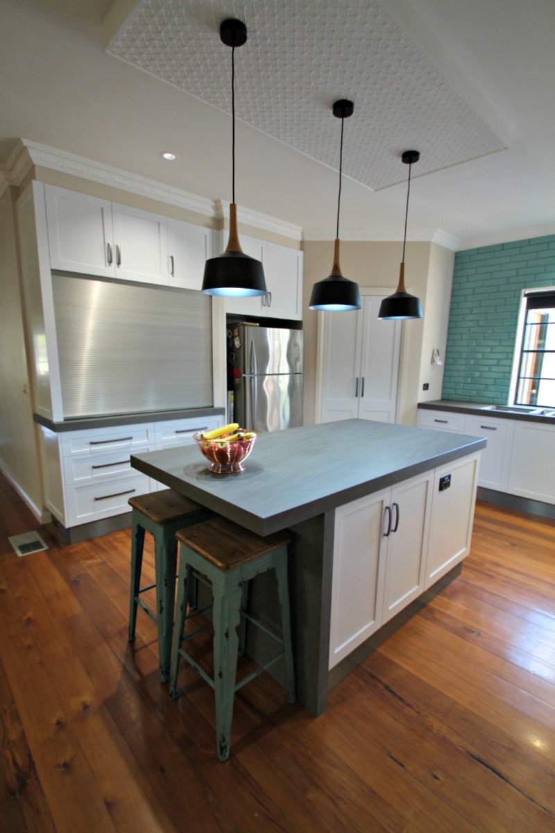 Ballarat Kitchens | Custom Cabinetry |Island Bench| Design